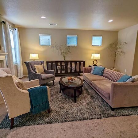 יוג'ין Spacious 3-Bedroom Home With Outdoor Space מראה חיצוני תמונה